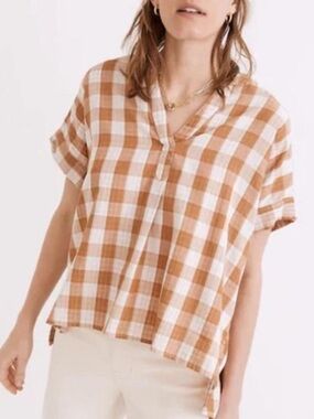 Madewell Women's Tan and White Check Short-Sleeve V-Neck Top size M
